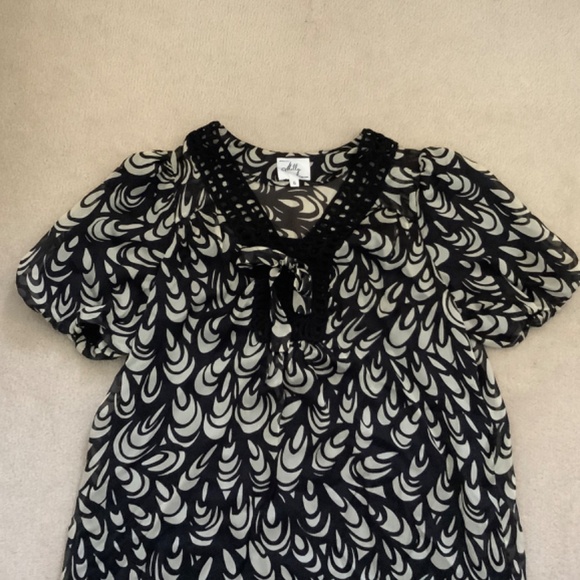 Millly silk blouse - Picture 2 of 12